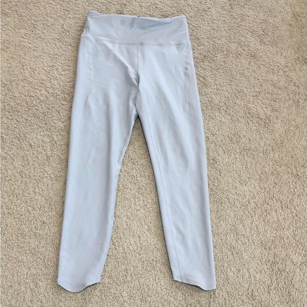 Athleta Women Size Medium Soft Gray Leggings